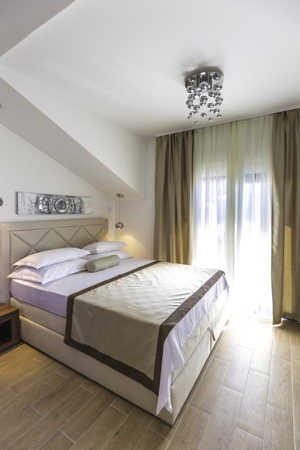 Lux Apartments Petar Baska Voda Ngoại thất bức ảnh