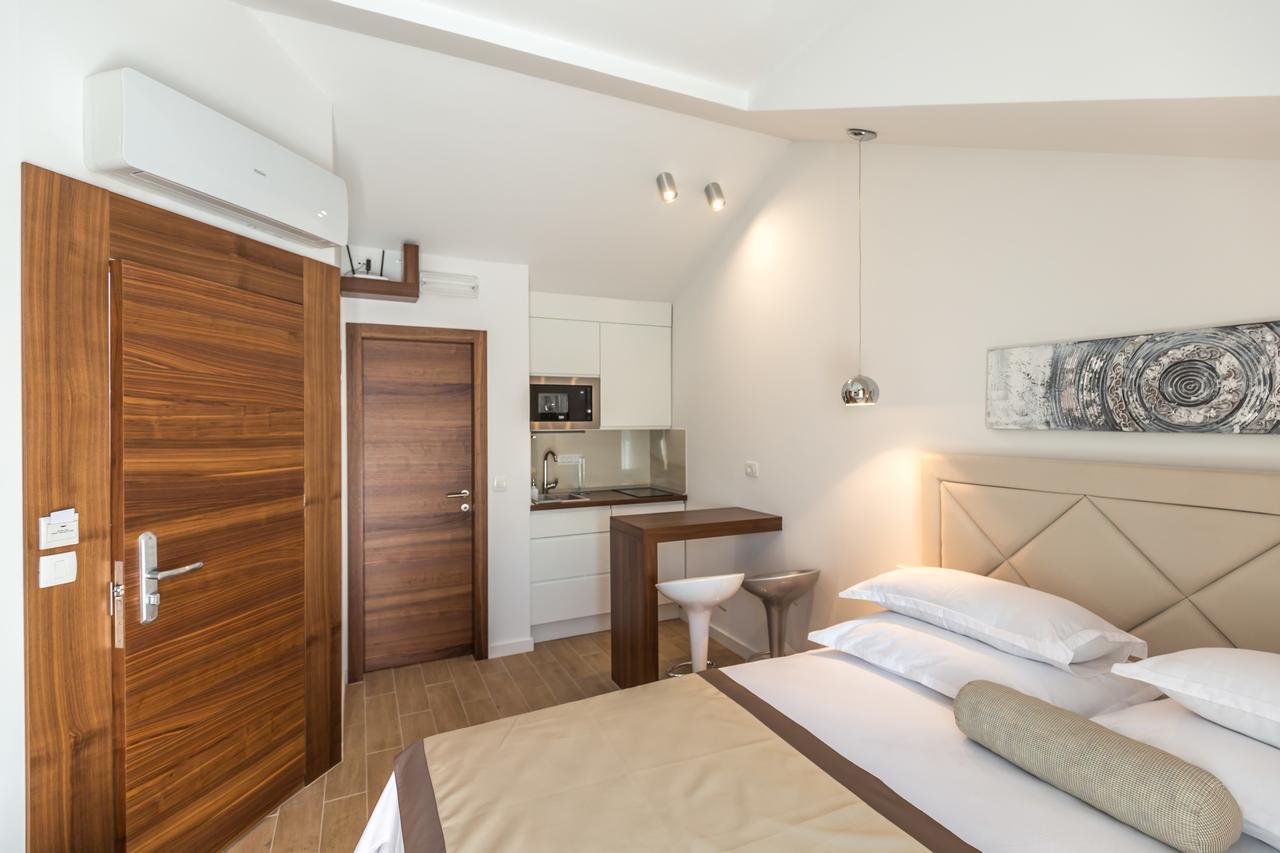 Lux Apartments Petar Baska Voda Ngoại thất bức ảnh