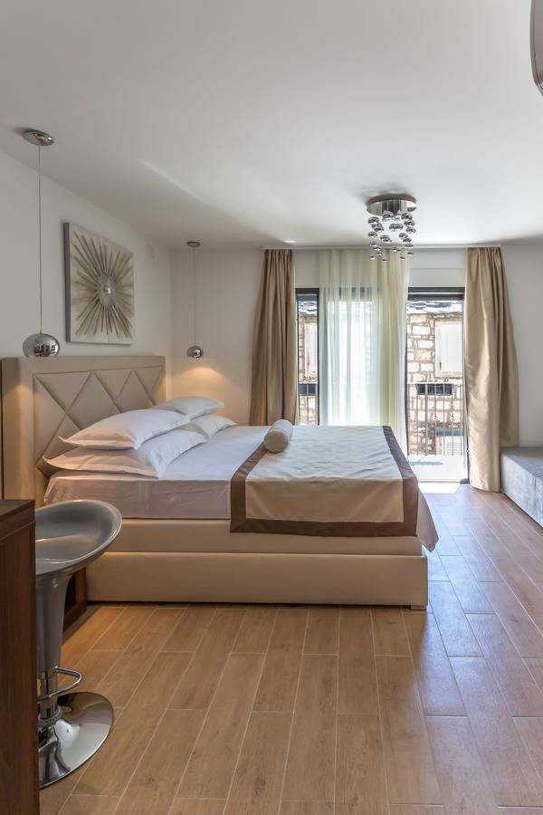 Lux Apartments Petar Baska Voda Ngoại thất bức ảnh